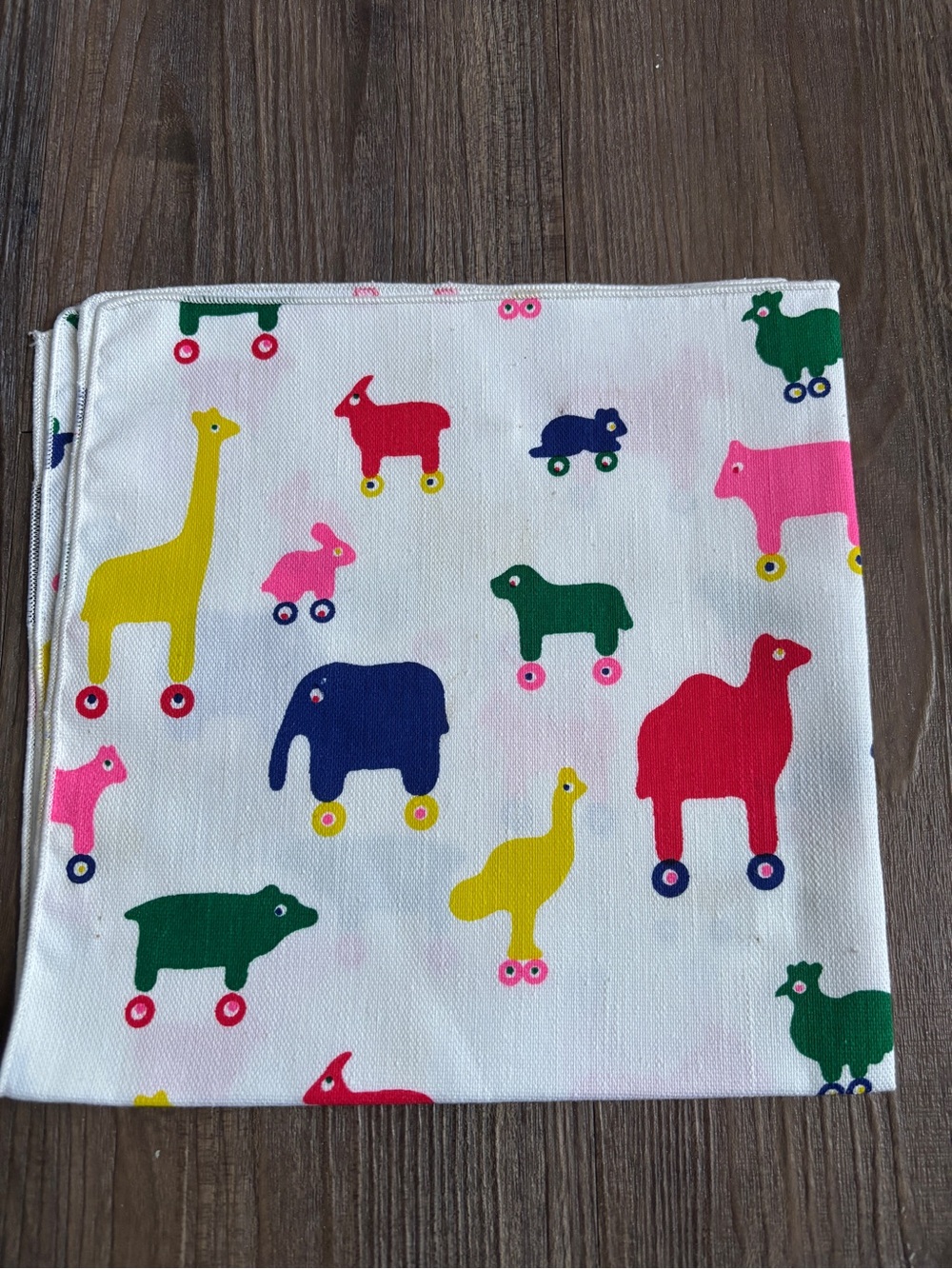 Marimekko animal patterned Hanker-chief/fabric for kids